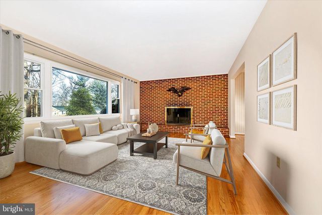 913 PUTMAN RD, Sykesville, MD 21784