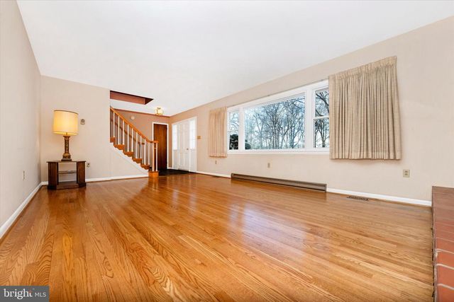 913 PUTMAN RD, Sykesville, MD 21784