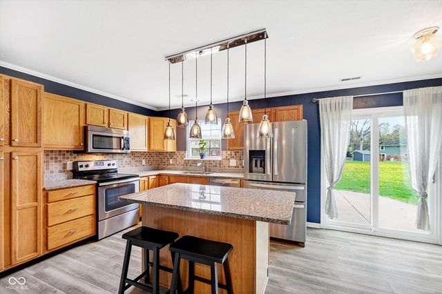 6647 Rushing River, Noblesville, IN 46062