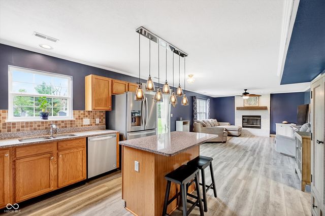 6647 Rushing River, Noblesville, IN 46062