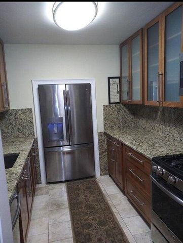 808 S 12th Street, Fort Pierce, FL 34950