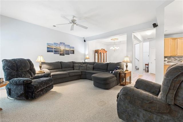 324 Hillside TER, Newport News, VA 23602