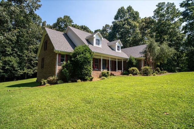 11 Ashley Ct, Lawrenceburg, TN 38464