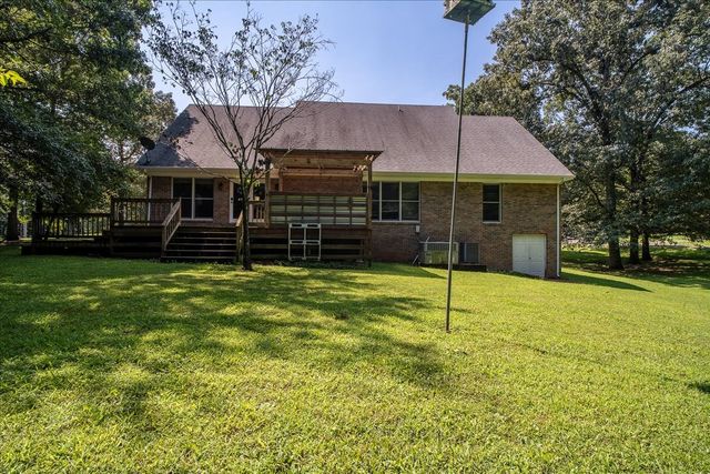 11 Ashley Ct, Lawrenceburg, TN 38464