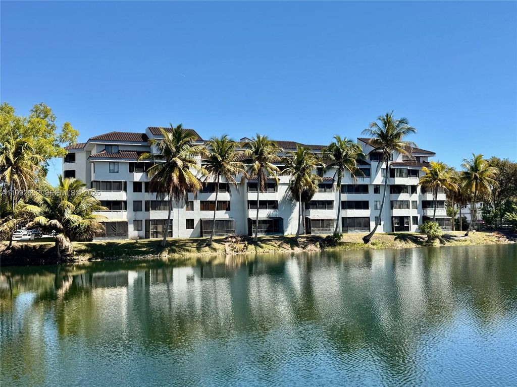 8335 SW 152nd Ave B-408, Miami, FL 33193