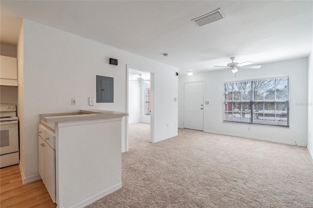 9632 LAKE CHASE ISLAND WAY 9632, Tampa, FL 33626