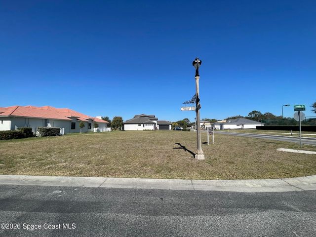 6045 Anello Drive, Melbourne, FL 32940