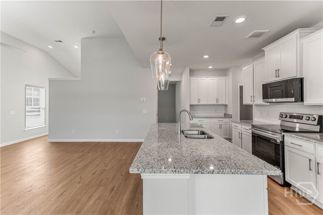 212 Brookline Drive, Savannah, GA 31407