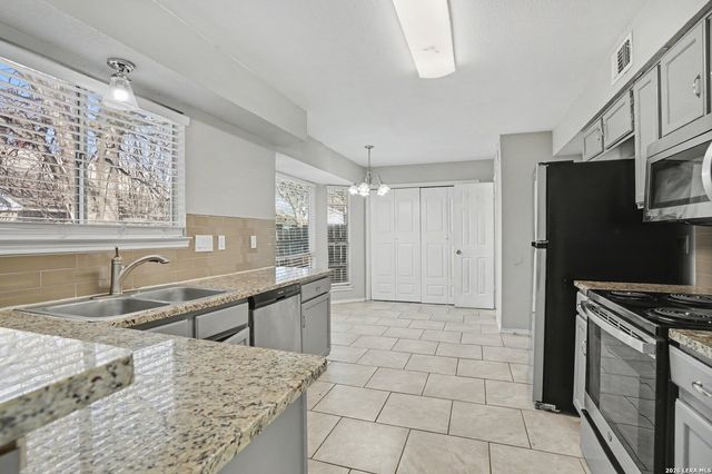 11331 Yuba, San Antonio, TX 78245