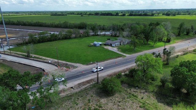 7490 Highway 146 N, Liberty, TX 77575