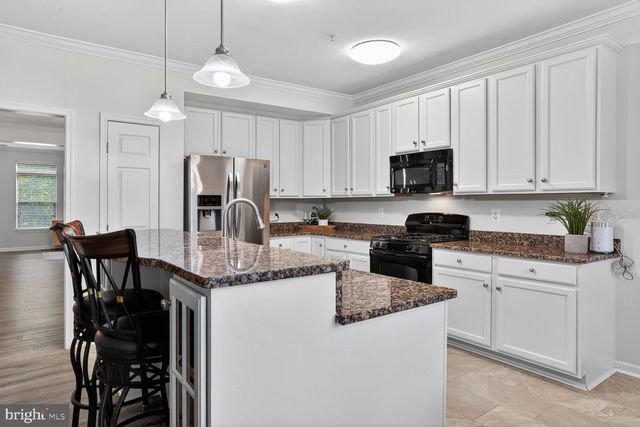 2621 EASTBOURNE DR, Woodbridge, VA 22191