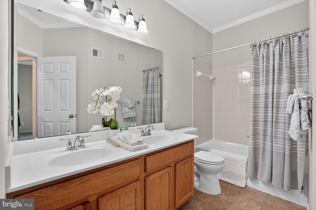 2621 EASTBOURNE DR, Woodbridge, VA 22191