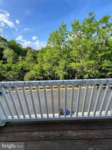 2621 EASTBOURNE DR, Woodbridge, VA 22191