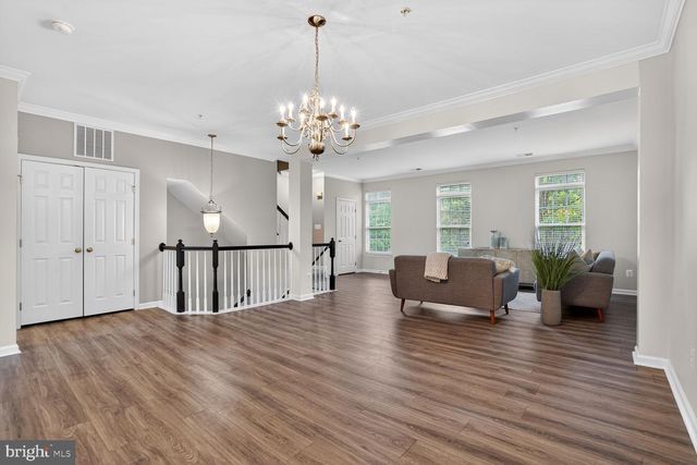 2621 EASTBOURNE DR, Woodbridge, VA 22191