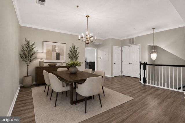 2621 EASTBOURNE DR, Woodbridge, VA 22191