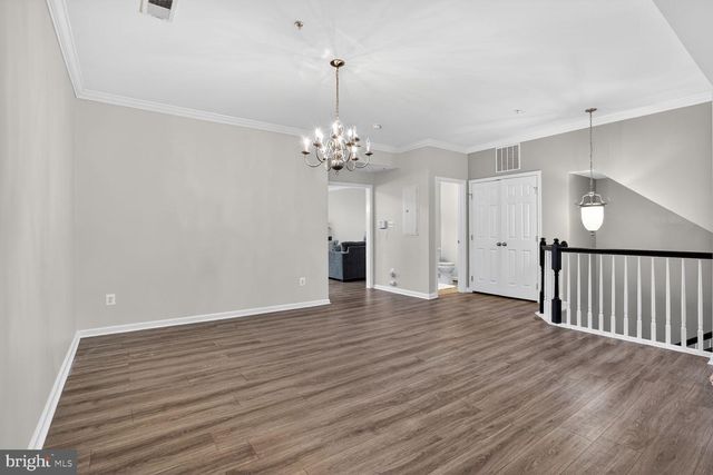 2621 EASTBOURNE DR, Woodbridge, VA 22191