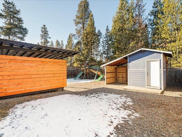 52459 Medill Court, La Pine, OR 97739