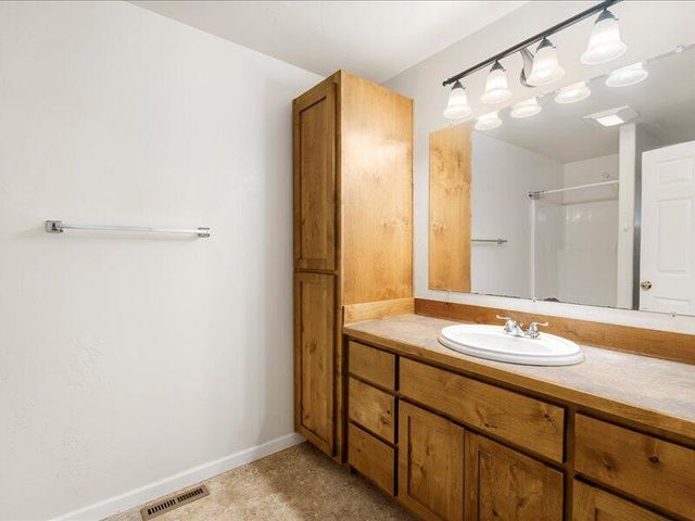 52459 Medill Court, La Pine, OR 97739