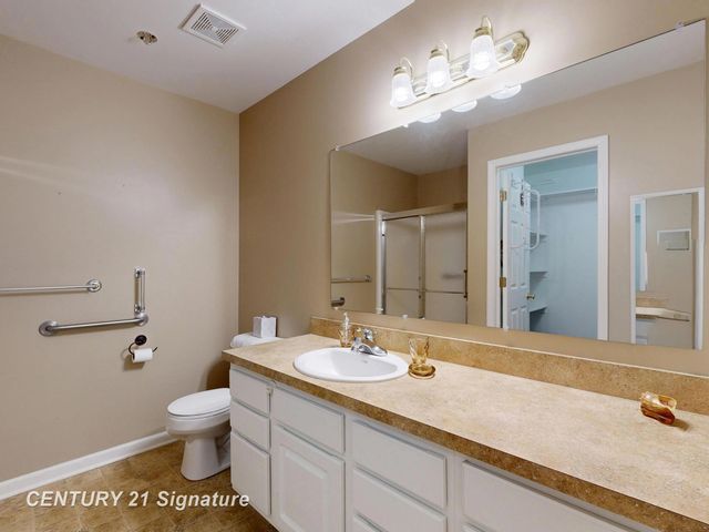 1324 Carpathian Way, Vienna Twp, MI 48420