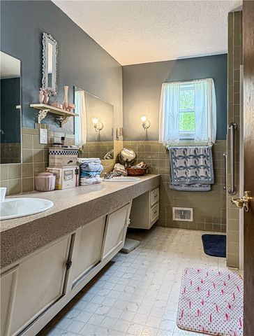 458 James Way, Harrison, AR 72601