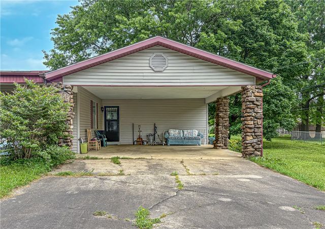 458 James Way, Harrison, AR 72601