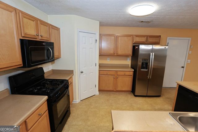 30 EMERSON Trail, Covington, GA 30016