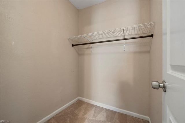 1405 Perry ST, Chesapeake, VA 23324