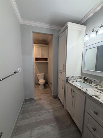 749 Buffalo Trail, Angleton, TX 77515