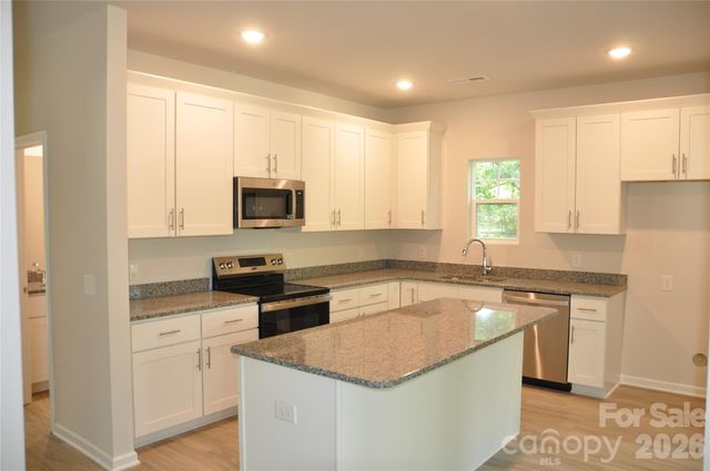 331 nesbit Avenue, Mooresville, NC 28115