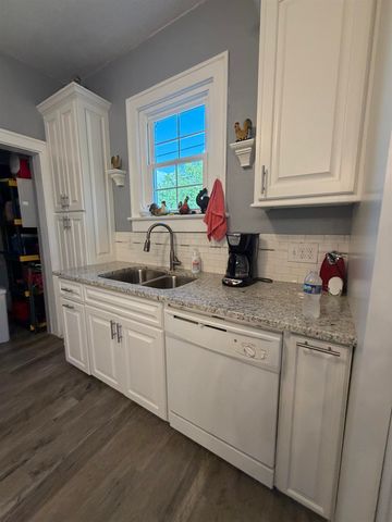 6 Cedar Street Street, Spartanburg, SC 29303