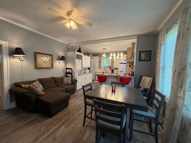 6 Cedar Street Street, Spartanburg, SC 29303