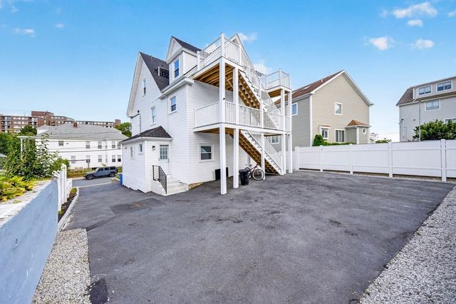 12 Sewall Ave 2B, Winthrop, MA 02152
