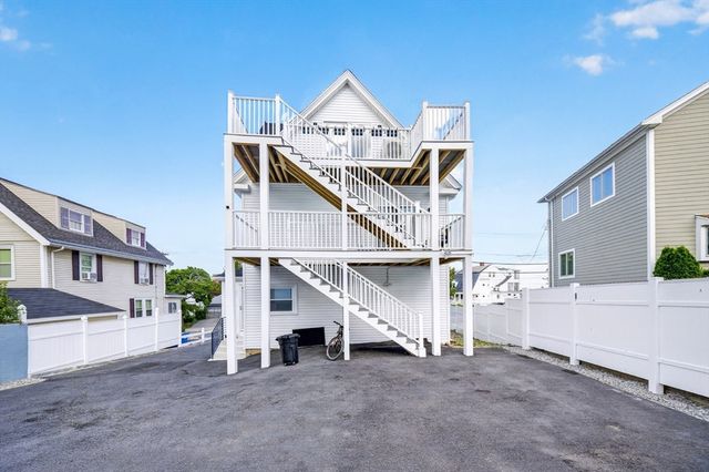 12 Sewall Ave 2B, Winthrop, MA 02152