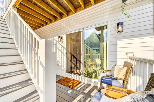 12 Sewall Ave 2B, Winthrop, MA 02152