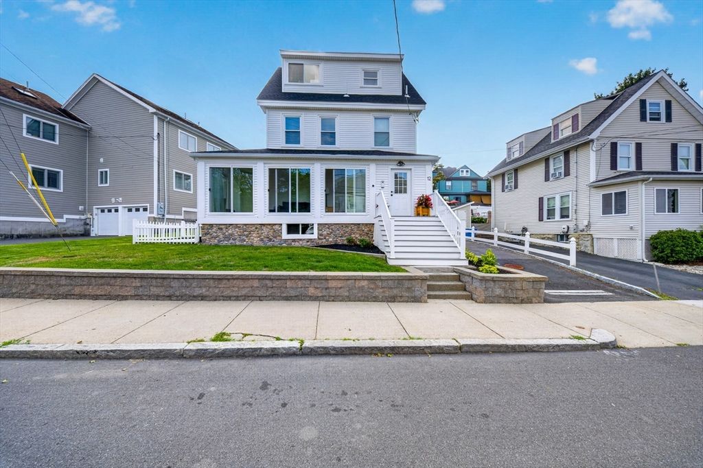 12 Sewall Ave 2B, Winthrop, MA 02152