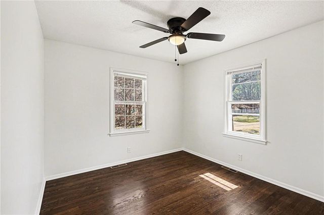 9112 Marsh Avenue, Kansas City, MO 64138