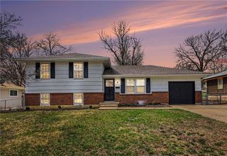 9112 Marsh Avenue, Kansas City, MO 64138