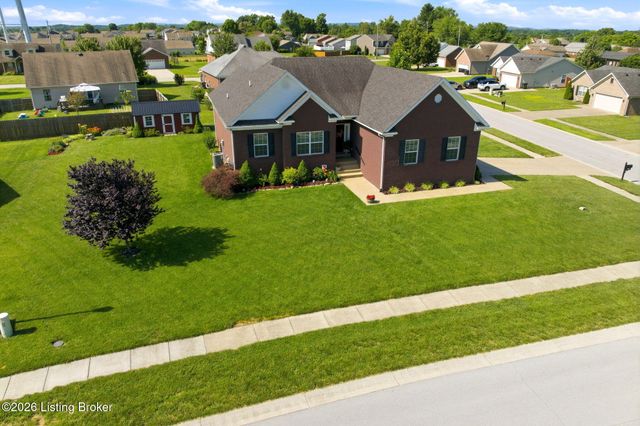 421 Golden Wing Rd, Mt Washington, KY 40047