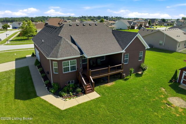 421 Golden Wing Rd, Mt Washington, KY 40047