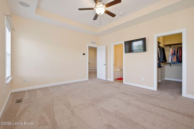 421 Golden Wing Rd, Mt Washington, KY 40047