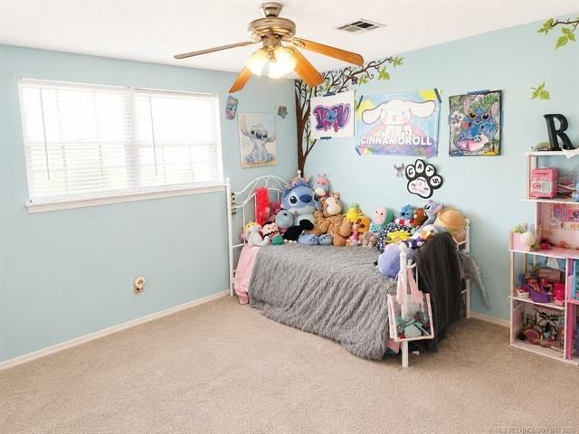 1813 Bellaire Circle, Moore, OK 73160