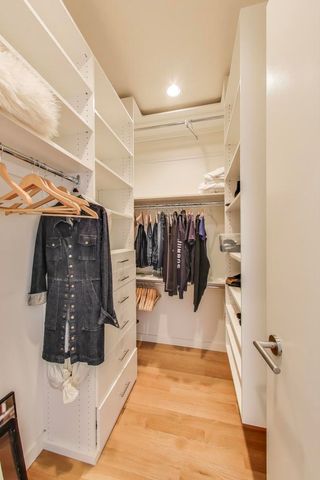 1475 W Superior Avenue 1, Chicago, IL 60647