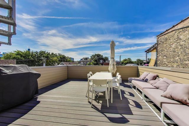 1475 W Superior Avenue 1, Chicago, IL 60647