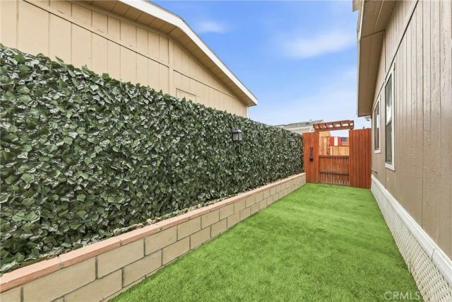 4080 Pedley 50, Jurupa Valley, CA 92509