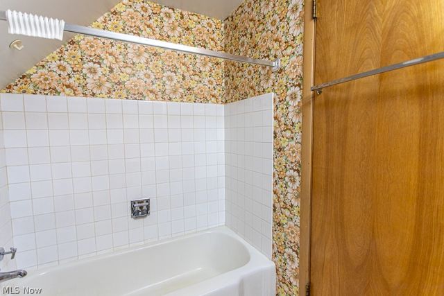 3154 Northwest Boulevard NW, Warren, OH 44485