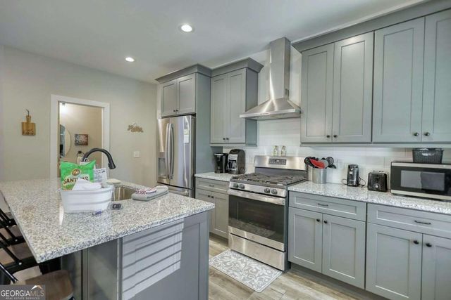 156 Smith Street, Clayton, GA 30525