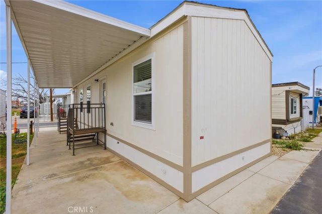 18411 Valley 39, Bloomington, CA 92316