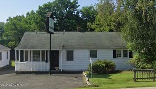 96 Everett Road, Albany, NY 12205