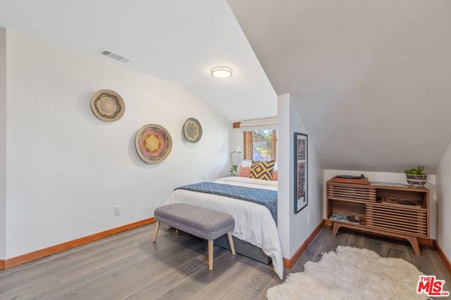 706 Navy Street, Santa Monica, CA 90405