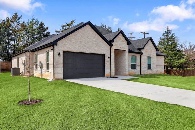 2217 S Peachtree Court, Denison, TX 75020